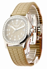 Patek Philippe 5067A-020 Aquanaut Series Mens Watch