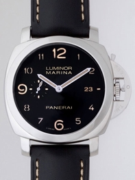 Panerai PAM00359 Black Watch