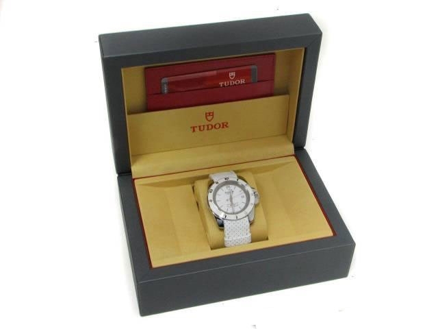 Automatic Tudor 20050 Mens White with luminescent applied stick hour markers and bar-shaped hands Watches
