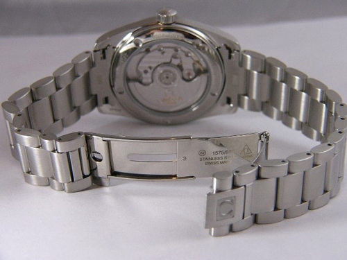 Mens Omega Seamaster Aqua Terra 2504.50.00 Stainless Steel Watch
